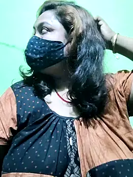 Snapshot of rani130 chatting on 09/21/25, 03:13 rani130 online show from 09/21/25, 03:13