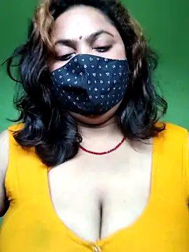 Snapshot of rani130 chatting on 10/11/25, 01:05 rani130 online show from 10/11/25, 01:05