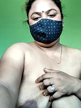 Snapshot of rani130 chatting on 10/21/25, 01:06 rani130 online show from 10/21/25, 01:06