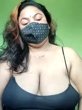 rani130 online show from 01/15/26, 01:43