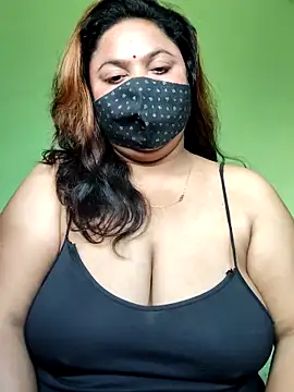 rani130 online show from 02/18/26, 01:45