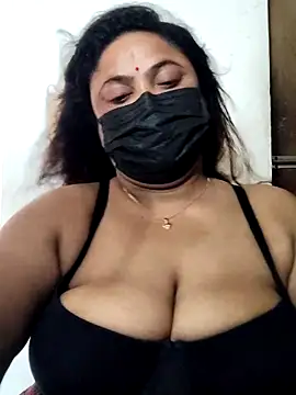 Snapshot of rani130 chatting on 05/30/26, 01:25 rani130 online show from 05/30/26, 01:25