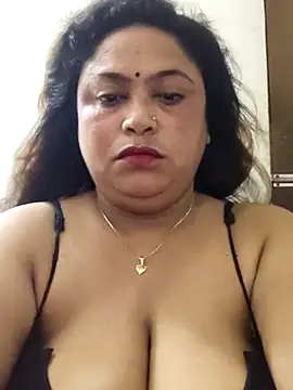 Snapshot of rani130 chatting on 06/05/26, 01:56 rani130 online show from 06/05/26, 01:56