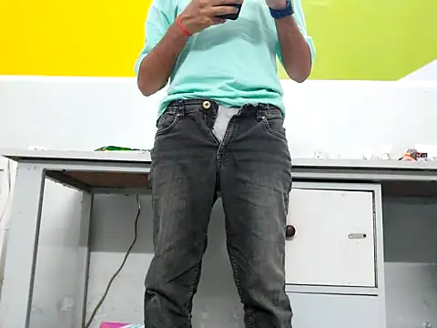 Lustyluckyy online show from 03/21/25, 01:23