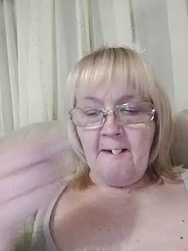 Violet5364 online show from 12/03/25, 08:29