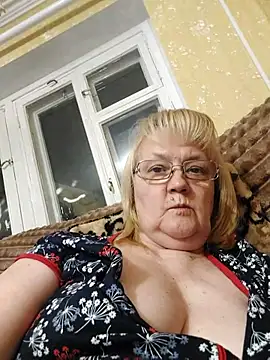 Violet5364 online show from 04/05/26, 07:22