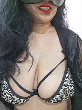 Jassi Does online show from 05/27/26, 01:57