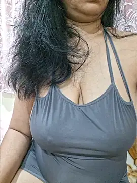 Jassi Does online show from 06/05/26, 09:42