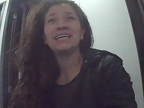 Snapshot of Cielo_carpentier69 chatting on 09/08/25, 10:20 Cielo carpentier69 online show from 09/08/25, 10:20