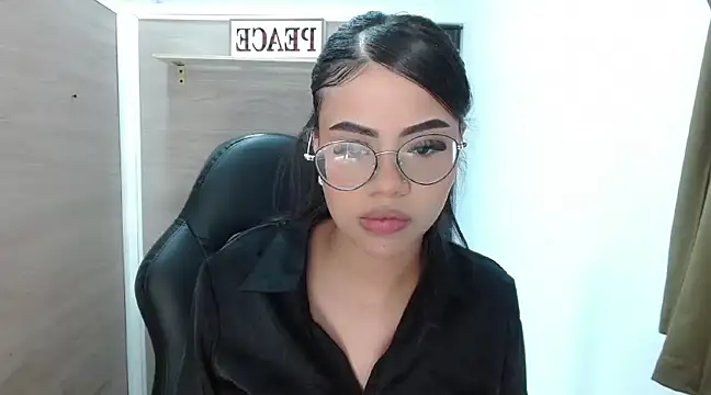 Sussan love01 online show from 02/18/25, 05:42