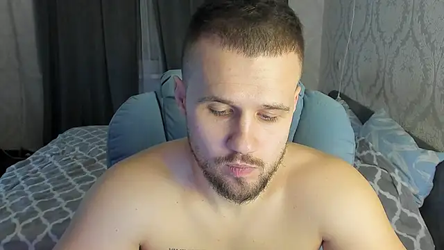 Vladik b online show from 02/22/25, 10:31