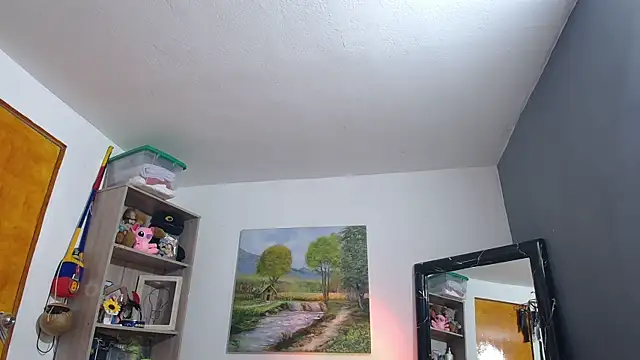 Meghan hott online show from 03/06/25, 12:09