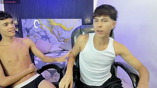 Estiv18  online show from 04/23/26, 02:46