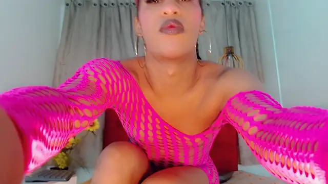 katha Crawford online show from 12/04/25, 07:11