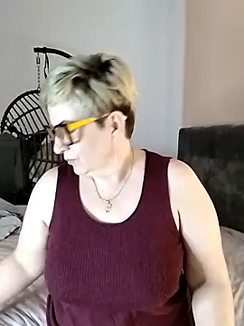 Pumabionda online show from 03/20/25, 09:04