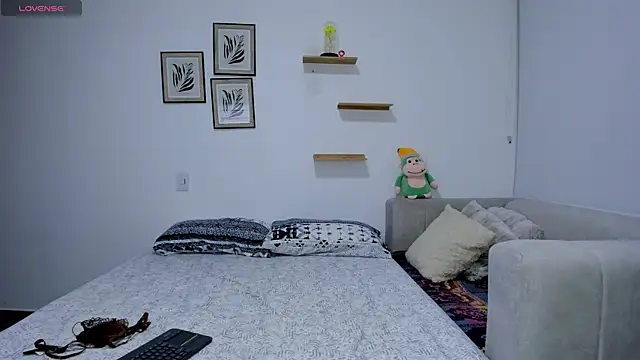 sarita bigbooty  online show from 11/23/25, 04:34