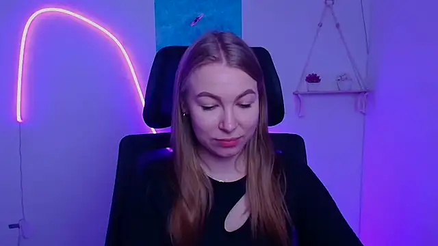 Dana flowers online show from 12/05/25, 06:33