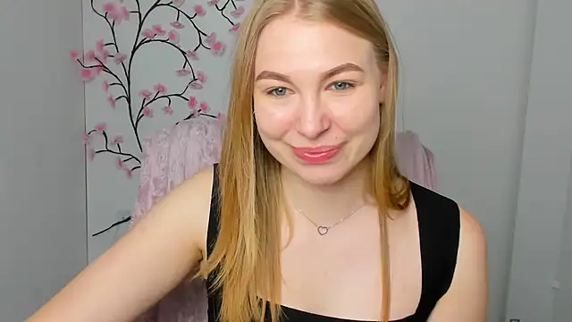 Snapshot of Dana_flowers chatting on 06/21/26, 05:32 Dana flowers online show from 06/21/26, 05:32