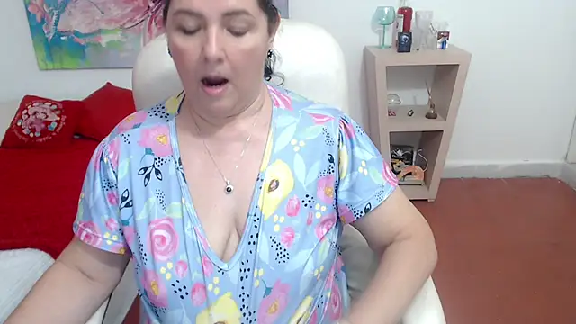 leonela 69 online show from 11/02/25, 11:51