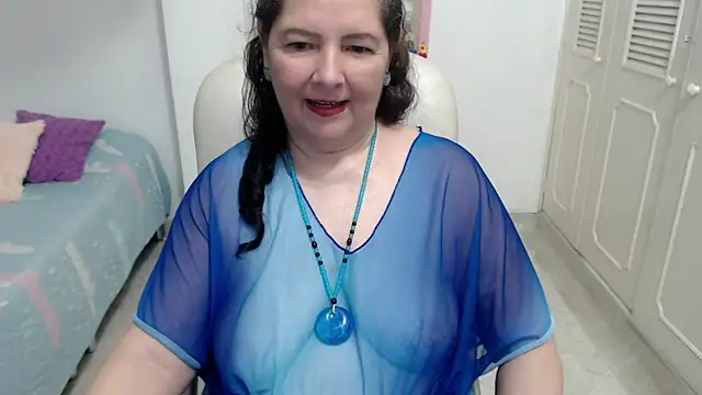 Snapshot of leonela_69 chatting on 07/21/26, 02:36 leonela 69 online show from 07/21/26, 02:36