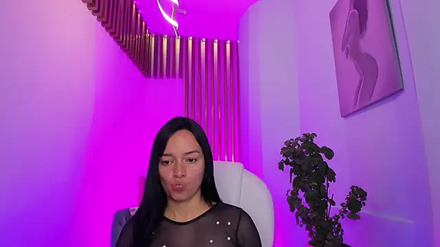 EmiliaRose  online show from 02/22/25, 08:53
