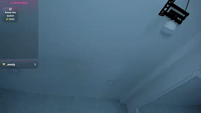 Snapshot of EmiliaRose_ chatting on 04/25/26, 09:34 EmiliaRose online show from 04/25/26, 09:34