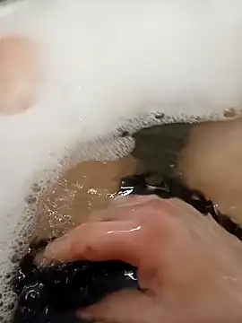 flo000031 online show from 03/02/26, 12:45