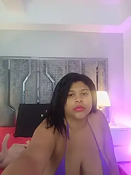 Snapshot of Ciara_Benet chatting on 05/05/26, 12:35 Ciara Benet online show from 05/05/26, 12:35