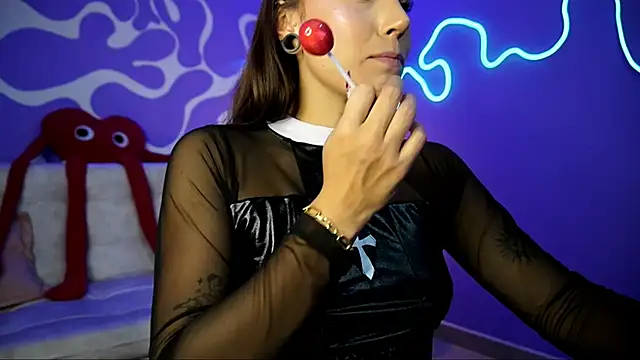 verosmit1 online show from 11/03/25, 09:48