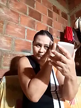 promiscuous-indecent-momm online show from 11/06/25, 10:38