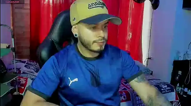 Snapshot of ragnar_lothbrok777 chatting on 02/21/25, 09:43 ragnar lothbrok777 online show from 02/21/25, 09:43