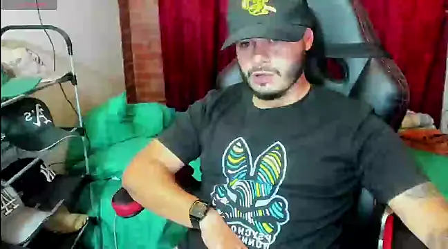 Snapshot of ragnar_lothbrok777 chatting on 03/06/25, 05:46 ragnar lothbrok777 online show from 03/06/25, 05:46