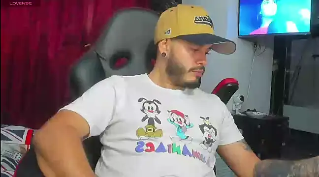 Snapshot of ragnar_lothbrok777 chatting on 03/19/25, 12:59 ragnar lothbrok777 online show from 03/19/25, 12:59