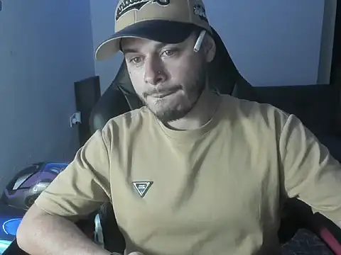 Snapshot of ragnar_lothbrok777 chatting on 09/11/25, 04:01 ragnar lothbrok777 online show from 09/11/25, 04:01