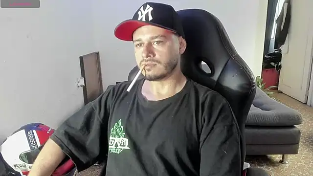 Snapshot of ragnar_lothbrok777 chatting on 09/22/25, 10:12 ragnar lothbrok777 online show from 09/22/25, 10:12