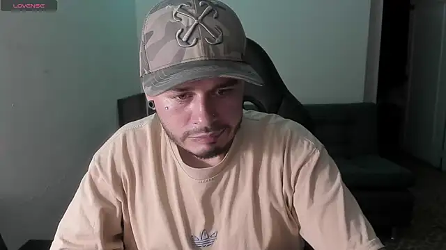 Snapshot of ragnar_lothbrok777 chatting on 09/23/25, 11:19 ragnar lothbrok777 online show from 09/23/25, 11:19