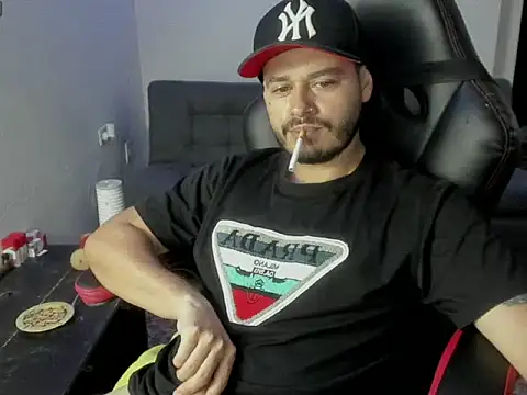 Snapshot of ragnar_lothbrok777 chatting on 11/23/25, 10:31 ragnar lothbrok777 online show from 11/23/25, 10:31