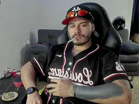 Snapshot of ragnar_lothbrok777 chatting on 12/16/25, 08:25 ragnar lothbrok777 online show from 12/16/25, 08:25