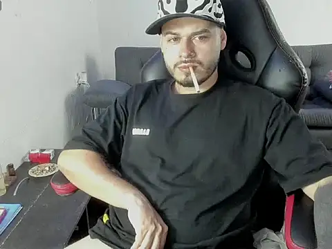 Snapshot of ragnar_lothbrok777 chatting on 01/18/26, 08:12 ragnar lothbrok777 online show from 01/18/26, 08:12