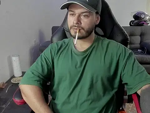 Snapshot of ragnar_lothbrok777 chatting on 02/15/26, 09:33 ragnar lothbrok777 online show from 02/15/26, 09:33