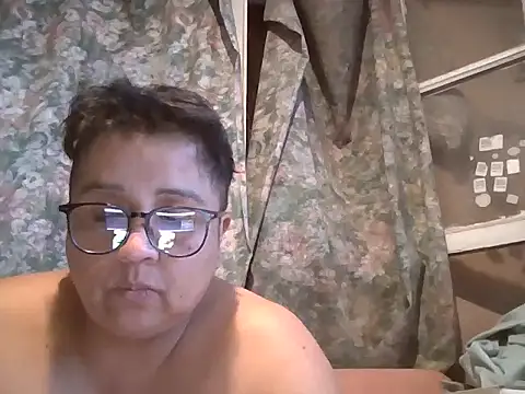 erinadarling79 online show from 02/16/25, 01:03