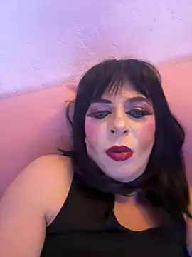 MissNadiaX06 online show from 03/08/25, 02:01