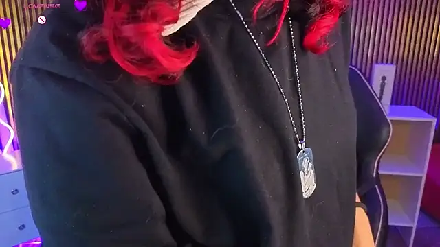 kristen tay online show from 03/10/26, 03:11