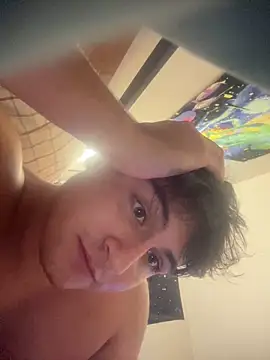 danyh2023 online show from 02/12/25, 07:13