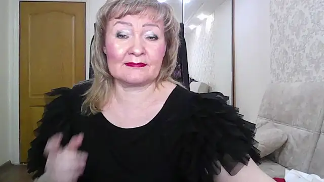 Victoria secrets  online show from 03/02/26, 07:15