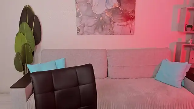 GabriellaMays online show from 11/16/25, 05:13