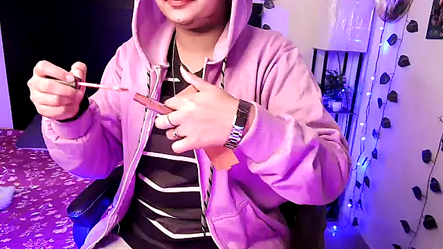 megancatluna online show from 01/13/26, 04:18