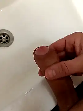 mar4oto1 online show from 02/18/26, 12:45