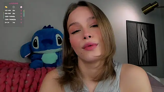 TaiteBayles online show from 10/17/25, 01:09