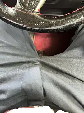 BadboySLR 8899 online show from 10/13/25, 04:12